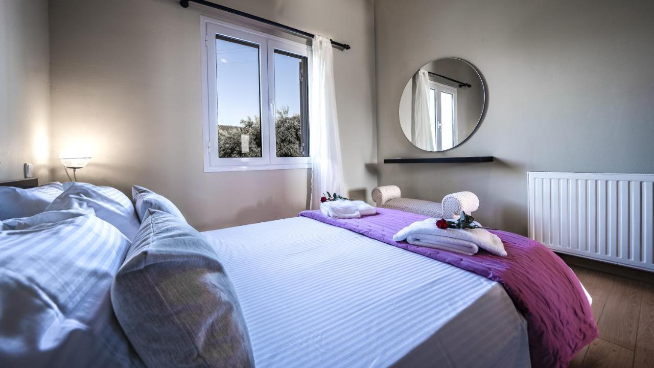 Petronila Luxury Villa With Heated Private Pool Kíssamos Exteriér fotografie