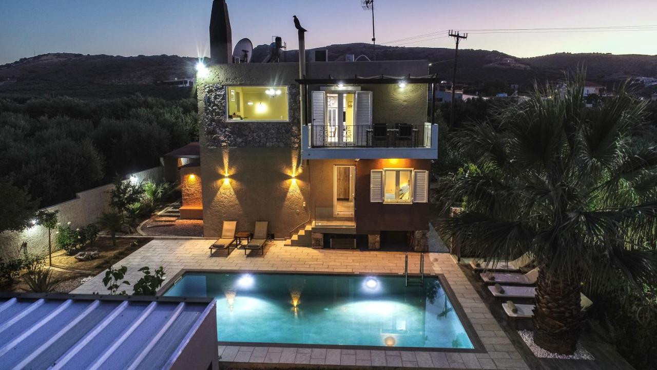Petronila Luxury Villa With Heated Private Pool Kíssamos Exteriér fotografie